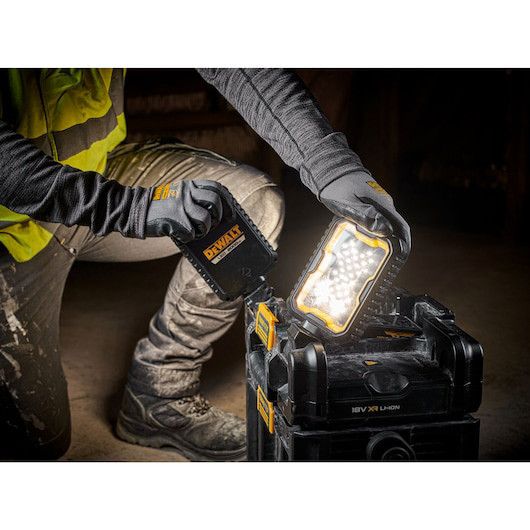 Caja con Luz 2 en 1 TOUGHSYSTEM 2.0 Dewalt DWST08061 DEWALT - 9