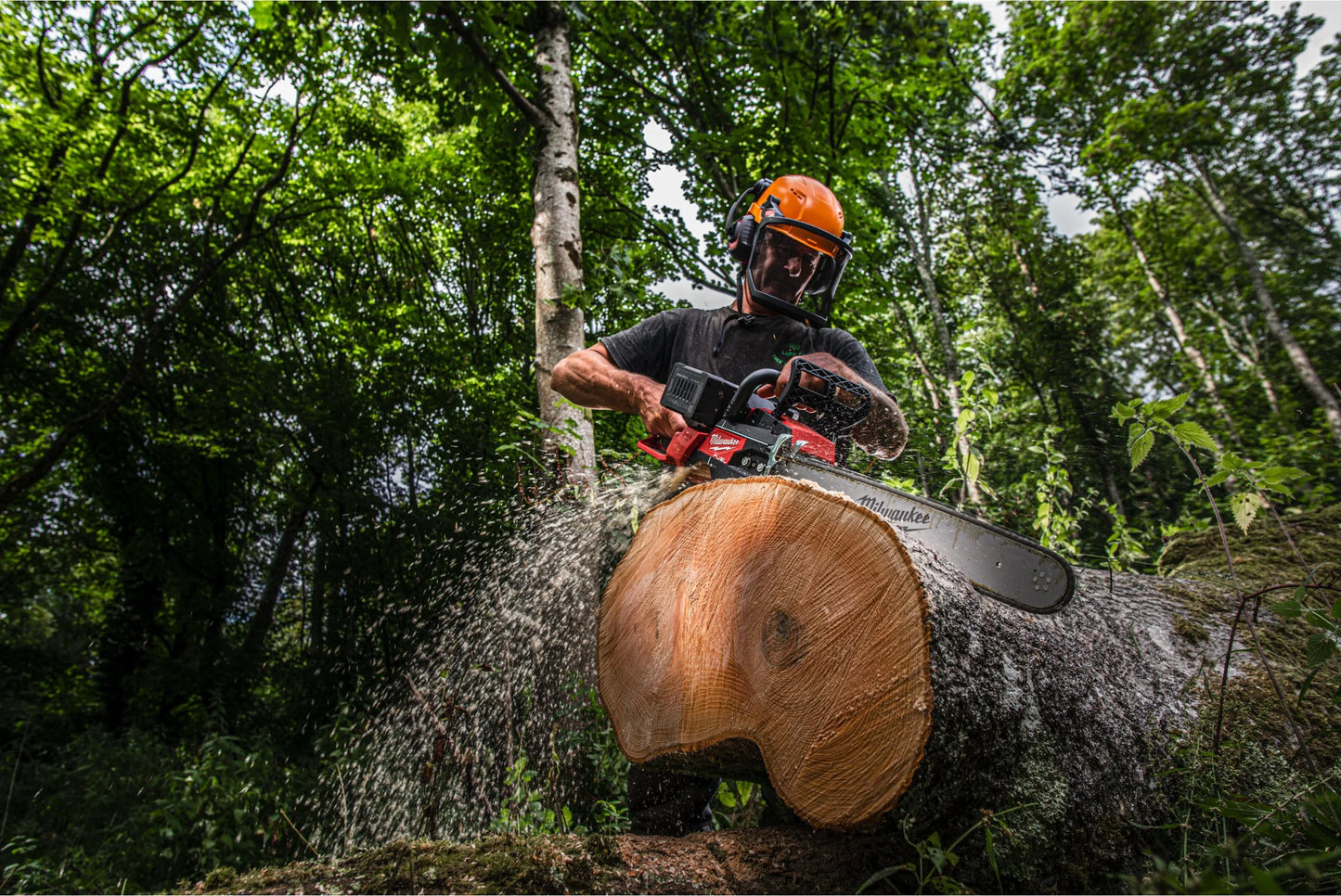 Milwaukee M18F2CHS50-802 50cm Dual Battery Chainsaw