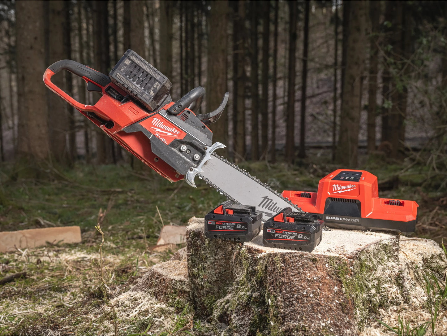 Milwaukee M18F2CHS50-802 50cm Dual Battery Chainsaw